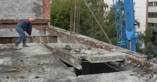 Демонтаж бетонной плиты: цена за м2 от 2105 рублей в Кемерово